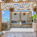 New Apt Near The 5Th Avenue Pool With Ocean View