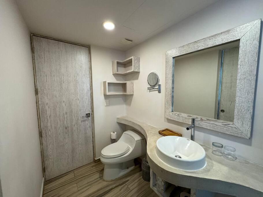 New Near The 5th Avenue Pool With Ocean View Playa del Carmen